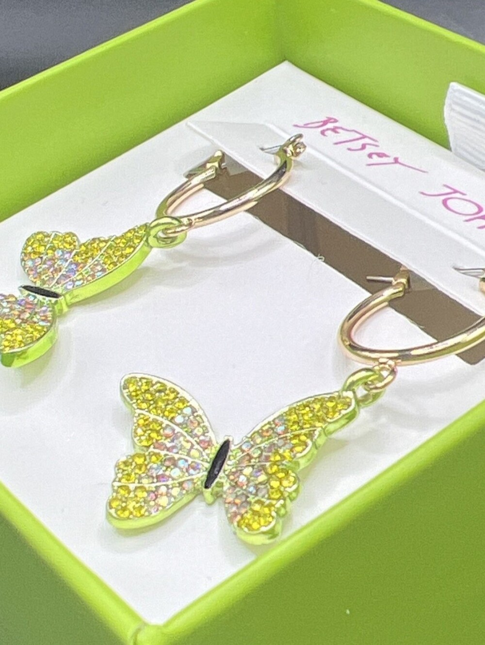 🧚‍♀️Betsey Johnson All A Flutter Huggie Crystal Butterfly Dangle Earrings NWT